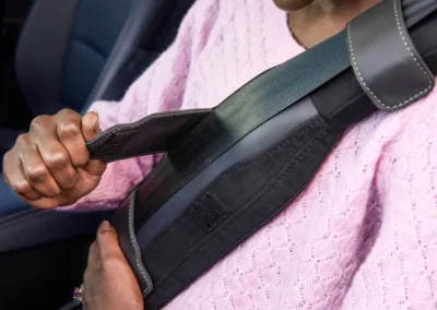 Alumna Lynn Simoncini ’87 GC works on Ford’s latest accessory: A special seat belt for breast cancer patients